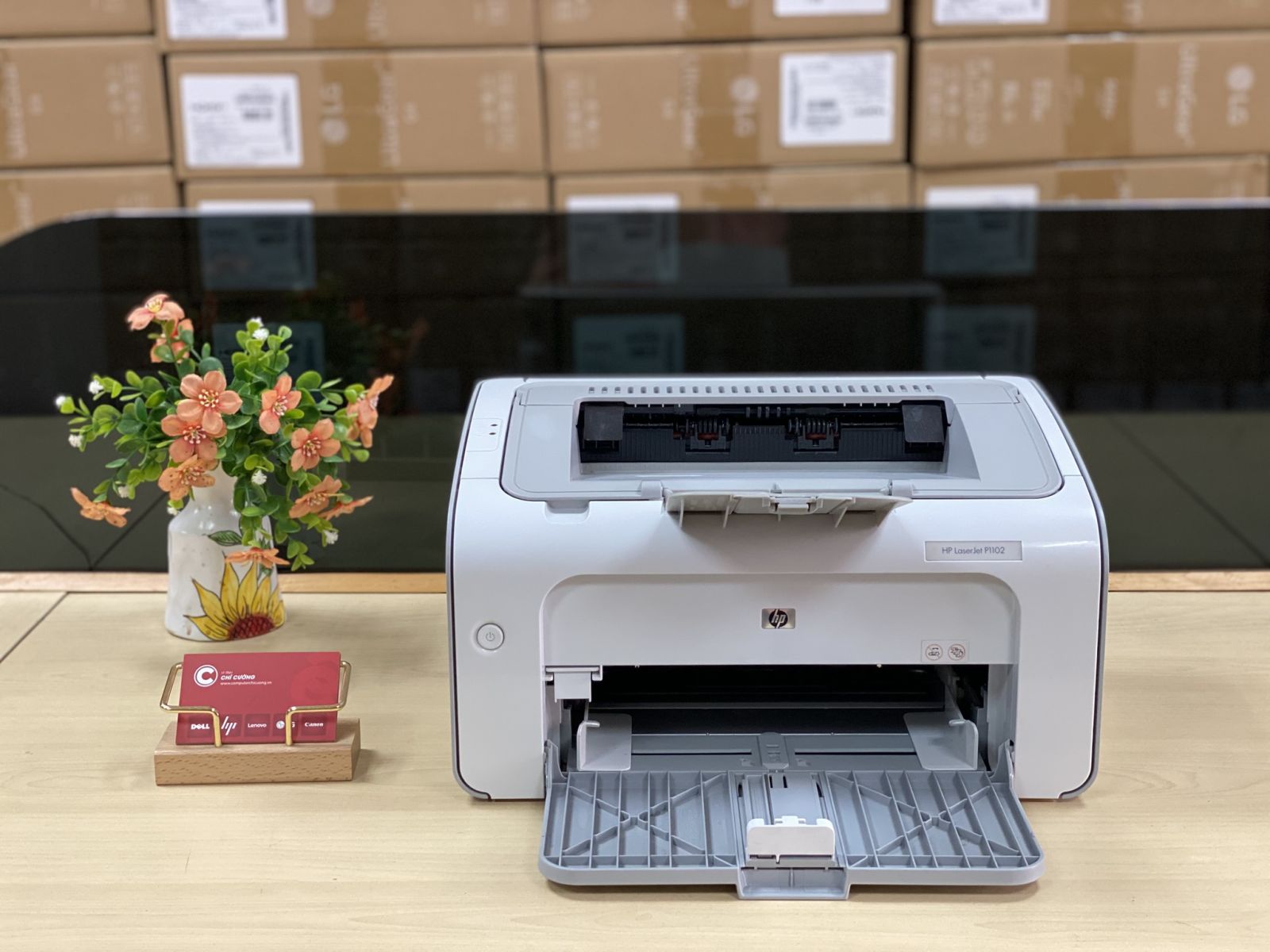 Bản in đen trắng sắc nét từ máy in HP LaserJet Pro P1102 với công nghệ HP FastRes 1200