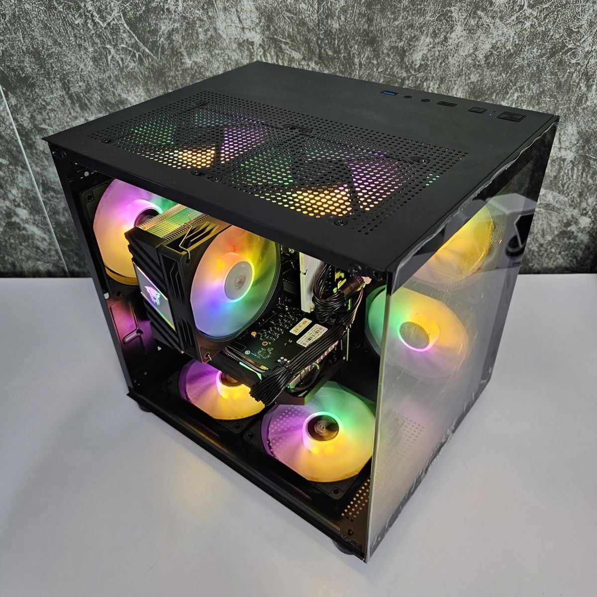 Dịch vụ Build PC Đồ Họa Tùy Chỉnh tại Vi Tính Chí Cường - Ảnh thật linh kiện